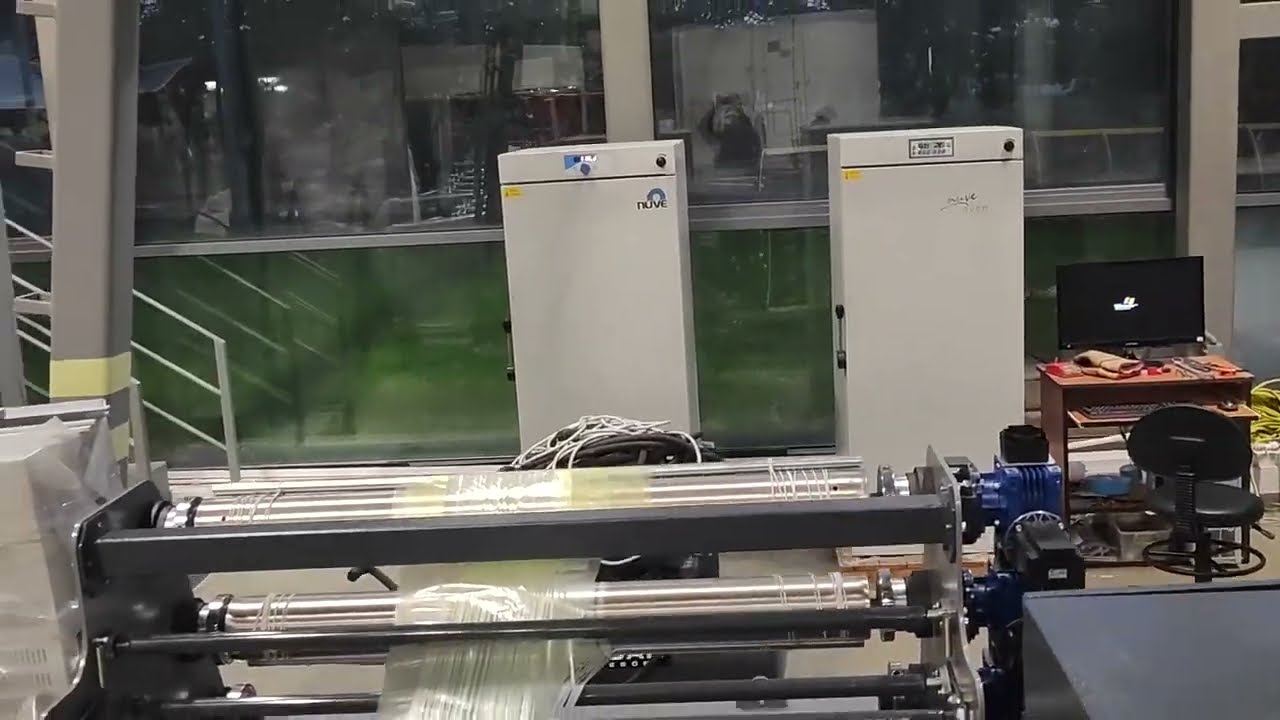 9 eksen dokuma makinesi